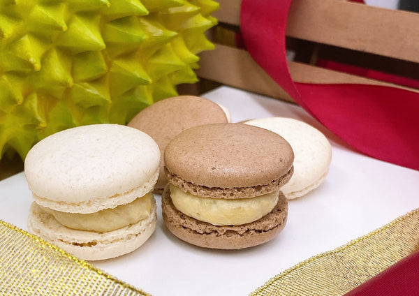 D24 Durian Macarons (Box of 6 pieces)