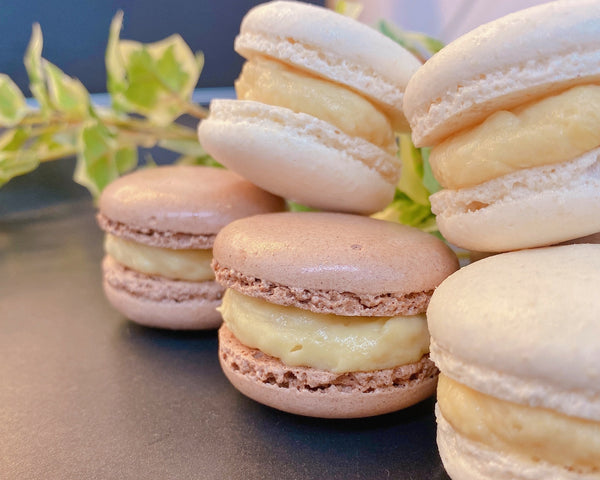 D24 Durian Macarons (Box of 6 pieces)